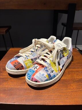 adidas Kids Multicolor Logo Patch Sneakers with Cream Laces